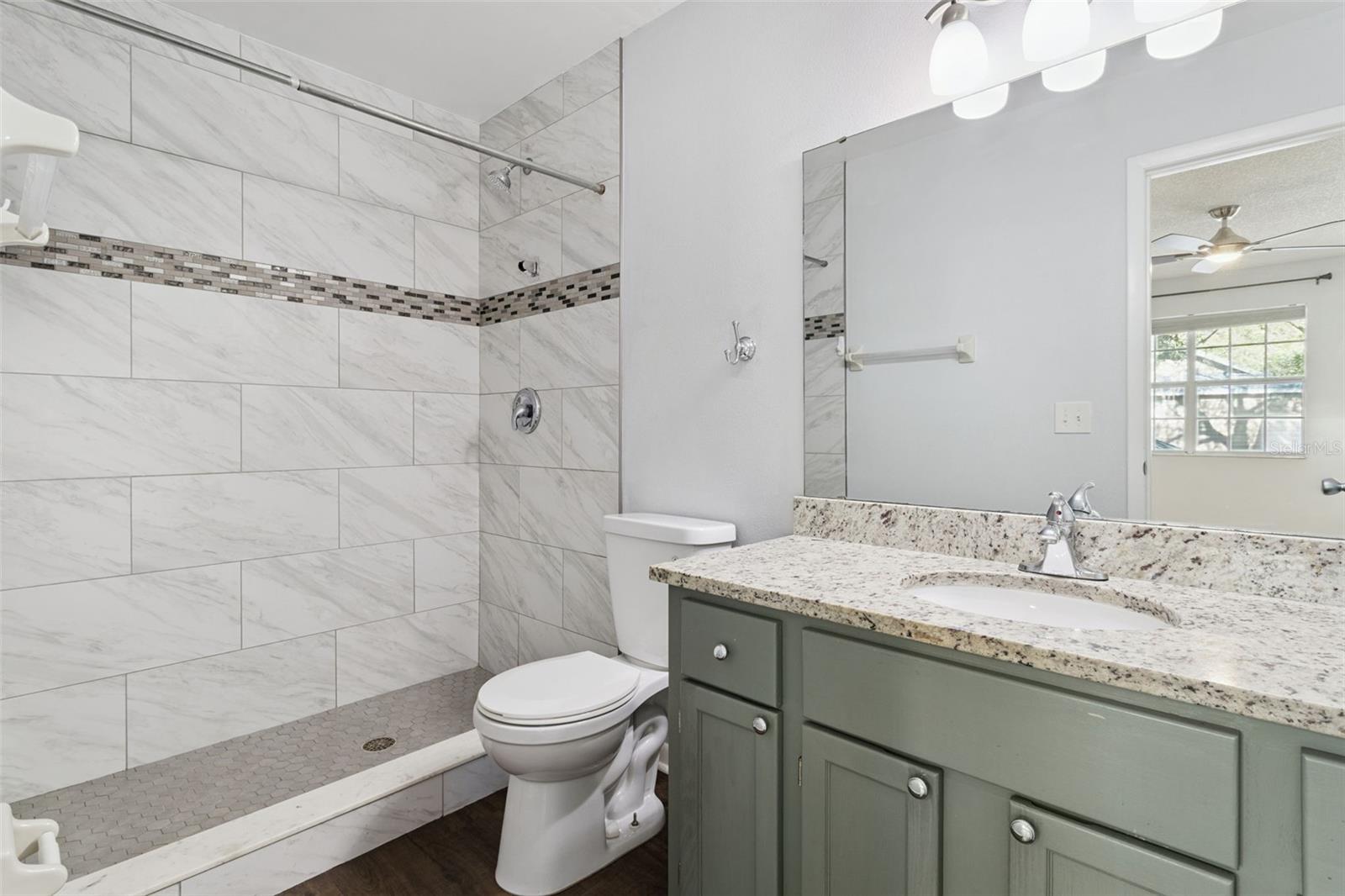683 Post Oak Cir #117 Property Photo 29