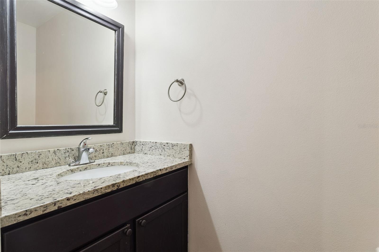 683 Post Oak Cir #117 Property Photo 30