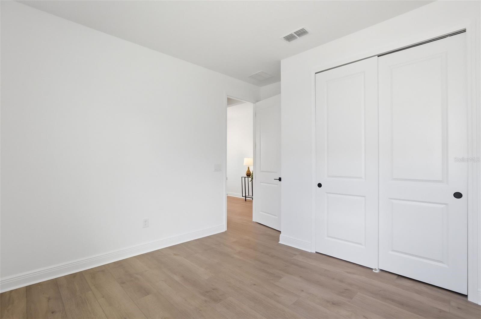 2870 Arbor Dune Ave Property Photo 9