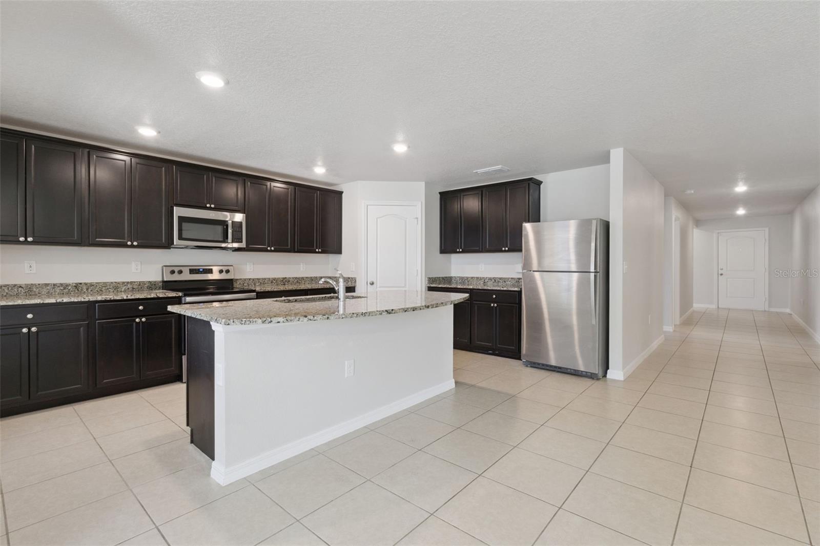 12023 Indian Grass Way Property Photo 7