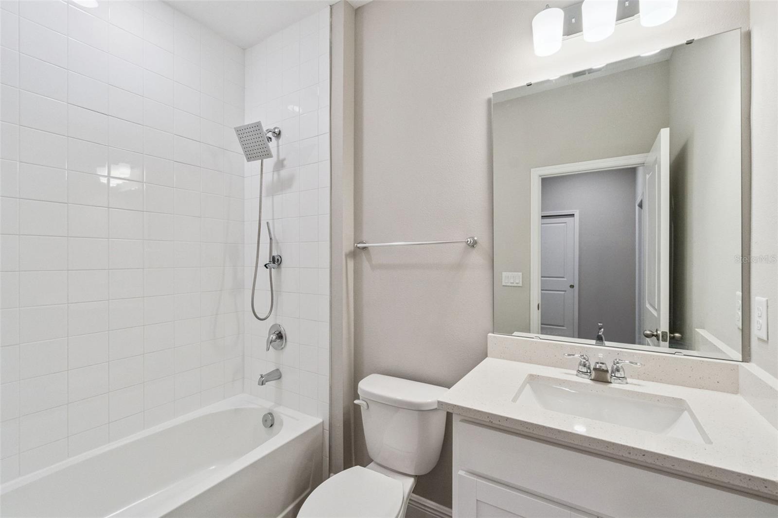 6447 Cyrils Dr Property Photo 16