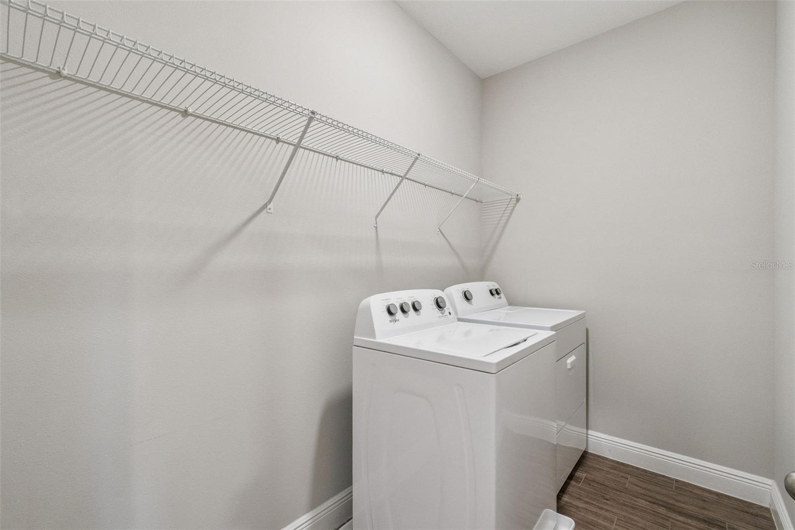 6447 Cyrils Dr Property Photo 17