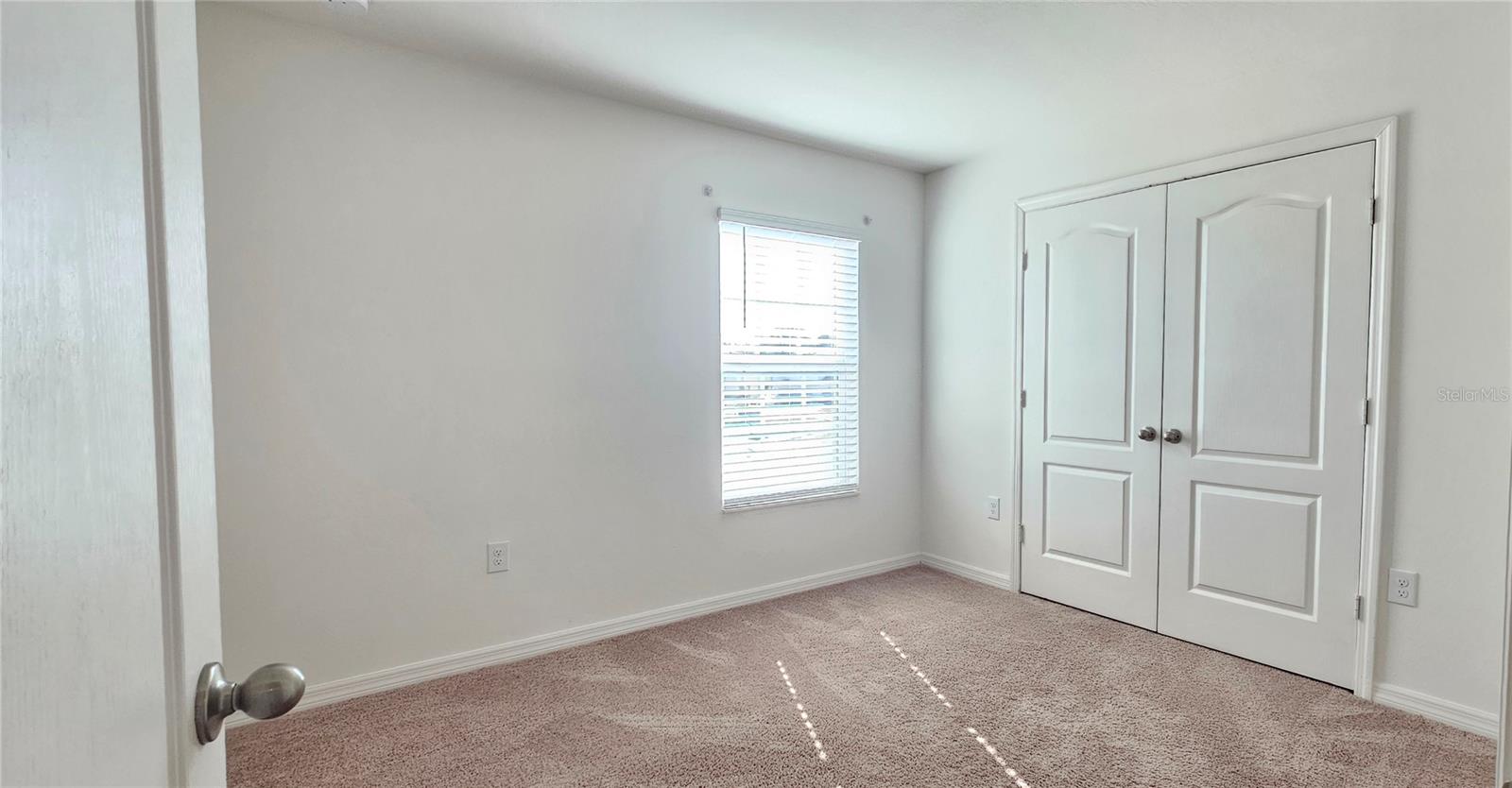 667 Bay Leaf Dr Property Photo 8