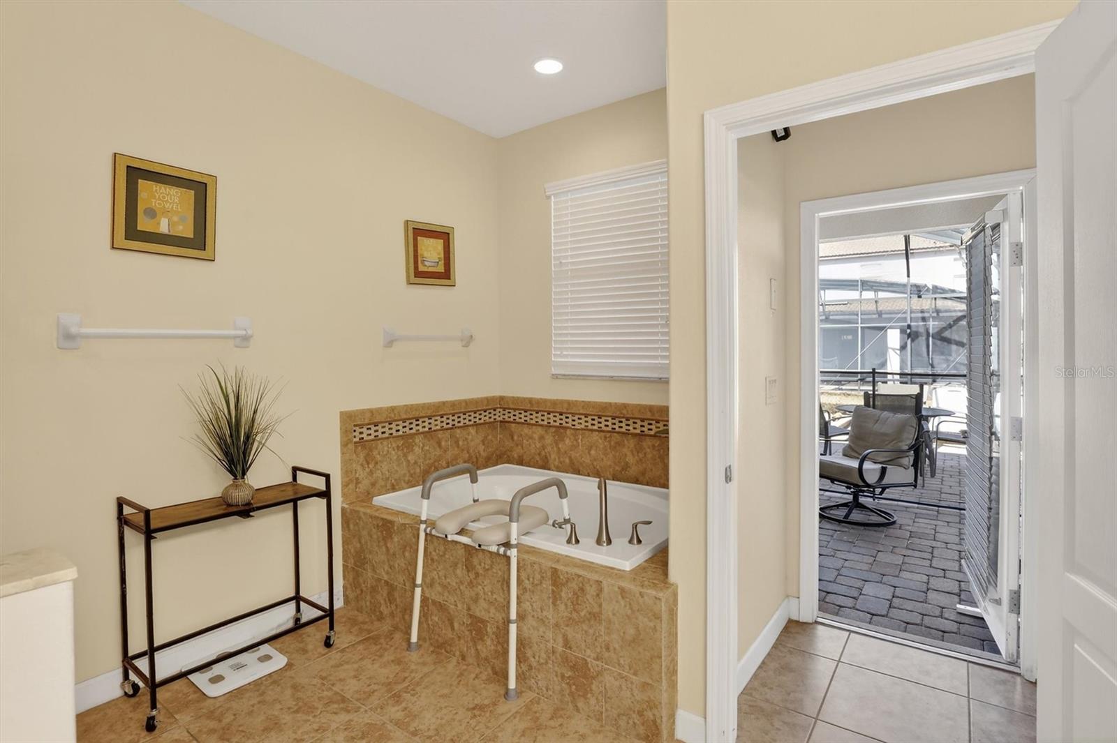 9107 El Caro Ln Property Photo 35