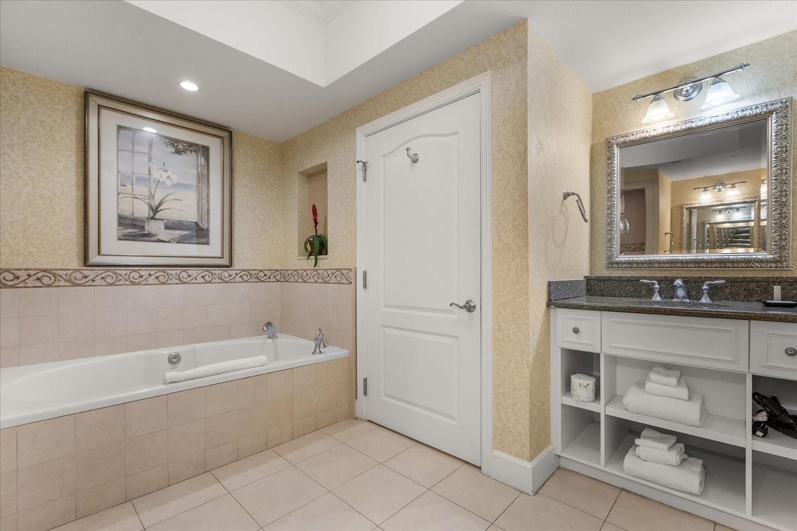 7593 Gathering Dr #1005 Property Photo 19