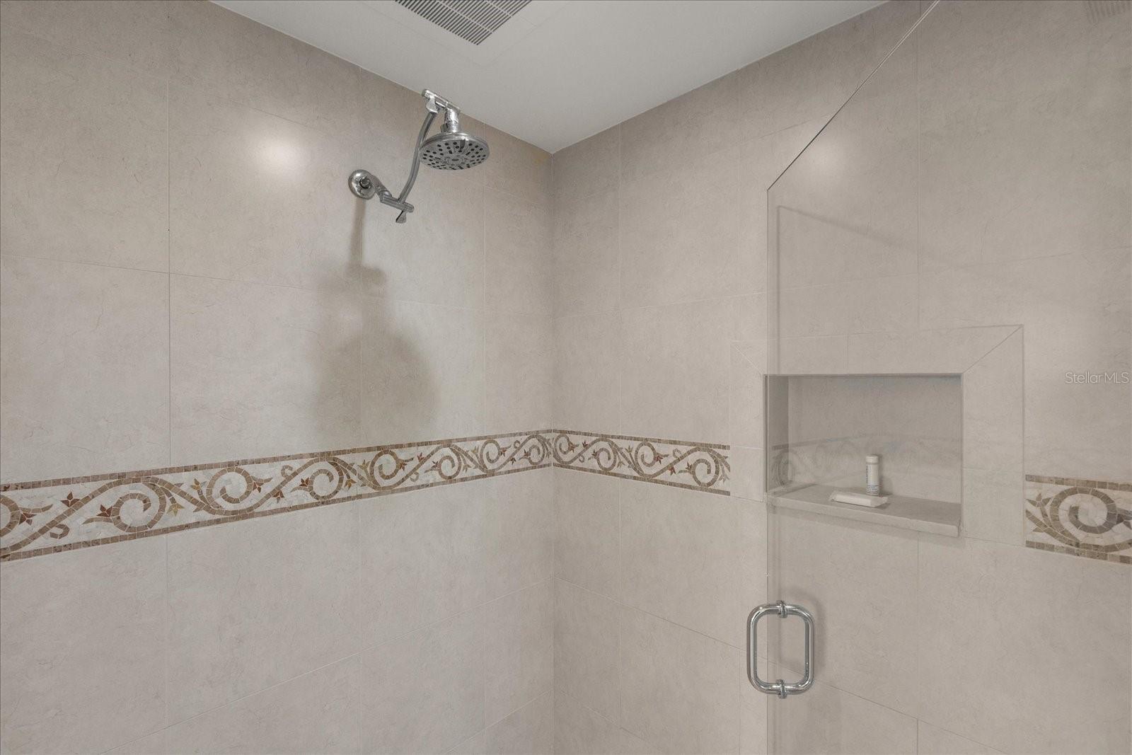 7593 Gathering Dr #209 Property Photo 27