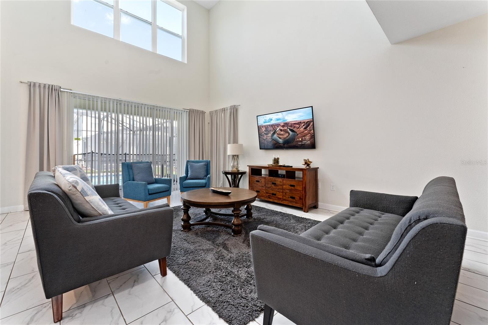 2734 Bookmark Dr Property Photo 8