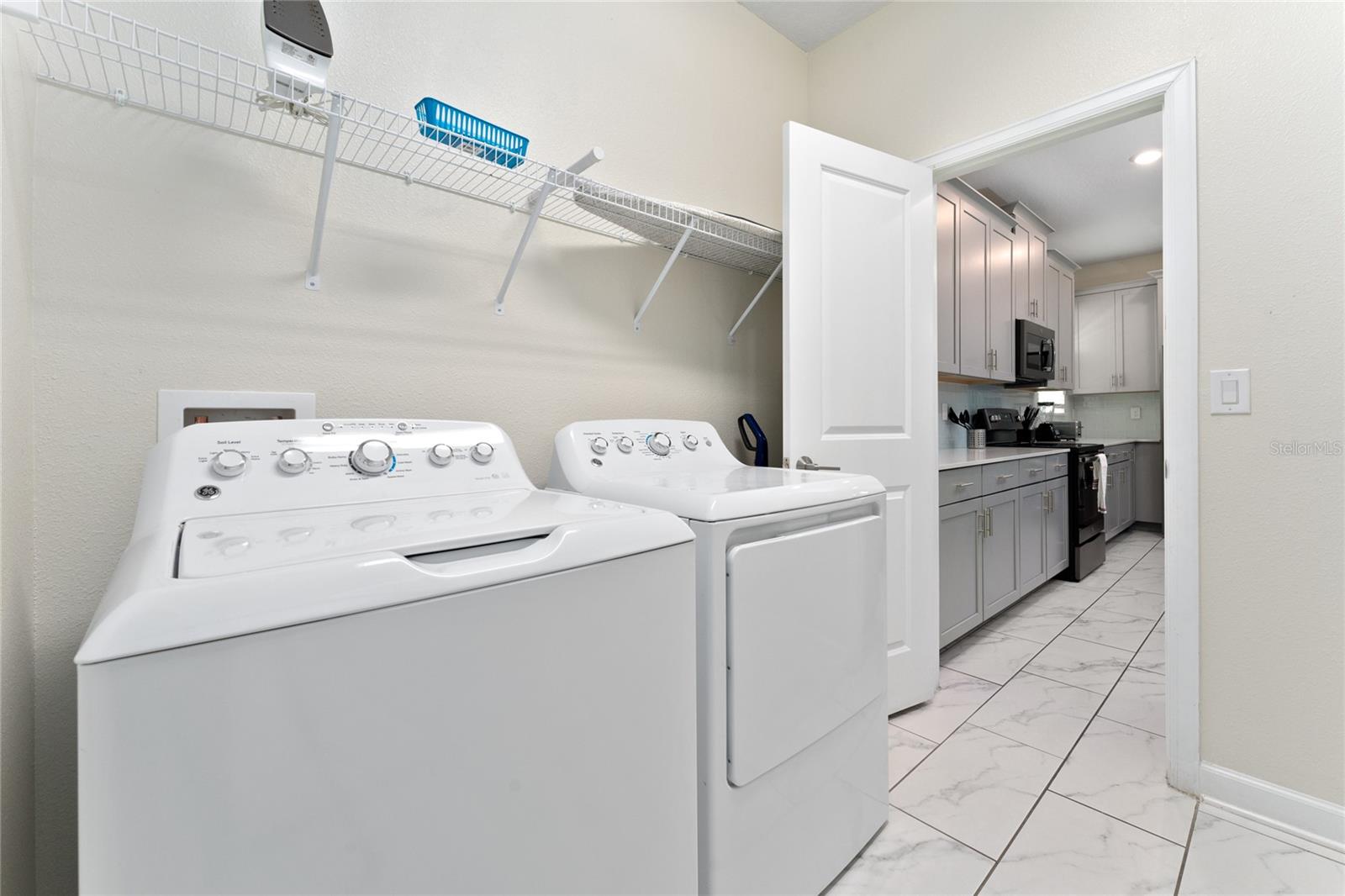 2734 Bookmark Dr Property Photo 12