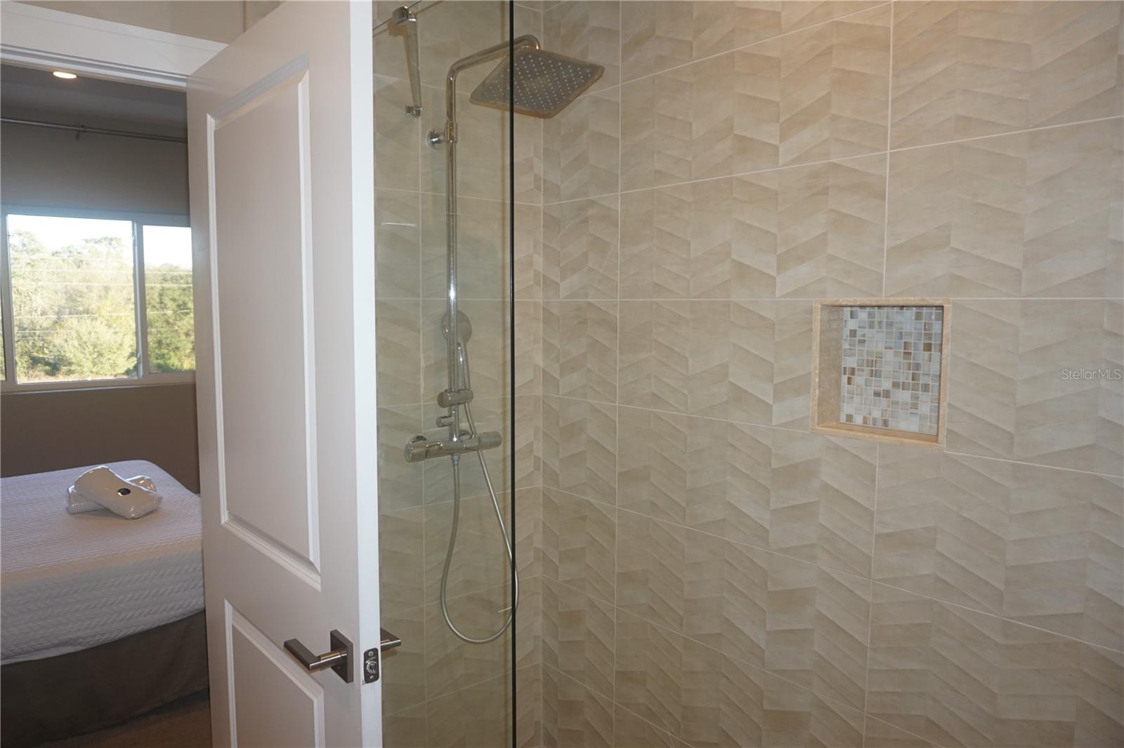 3051 Rockefeller Way Property Photo 22