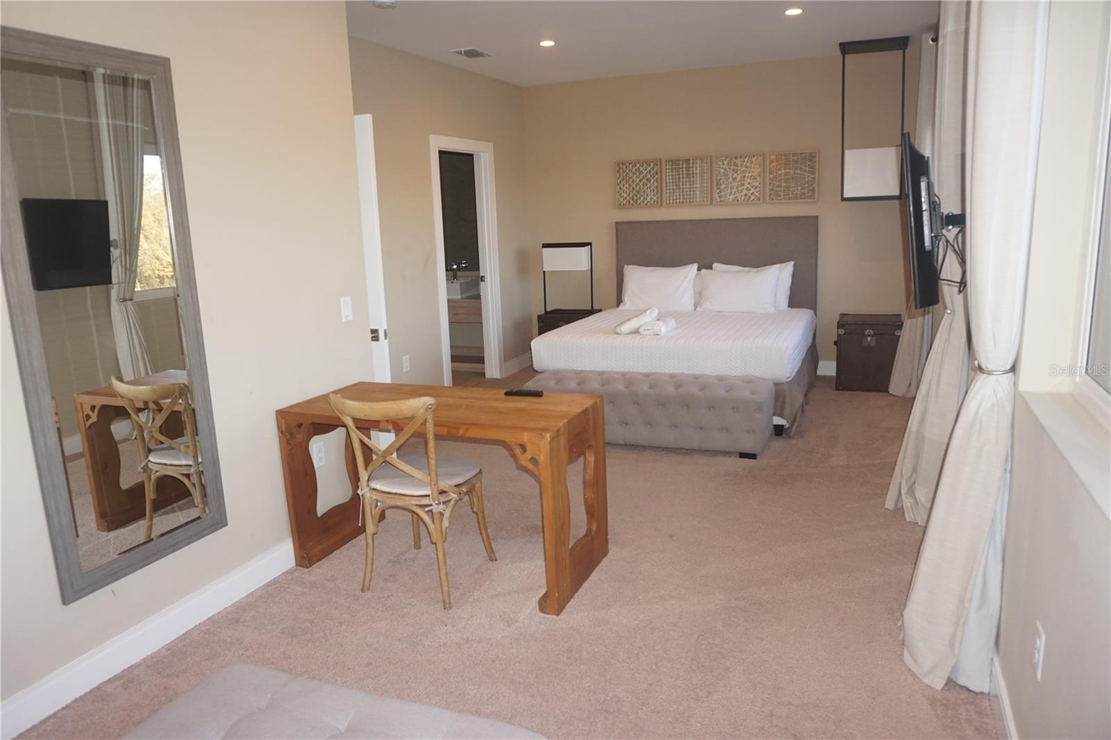 3051 Rockefeller Way Property Photo 23