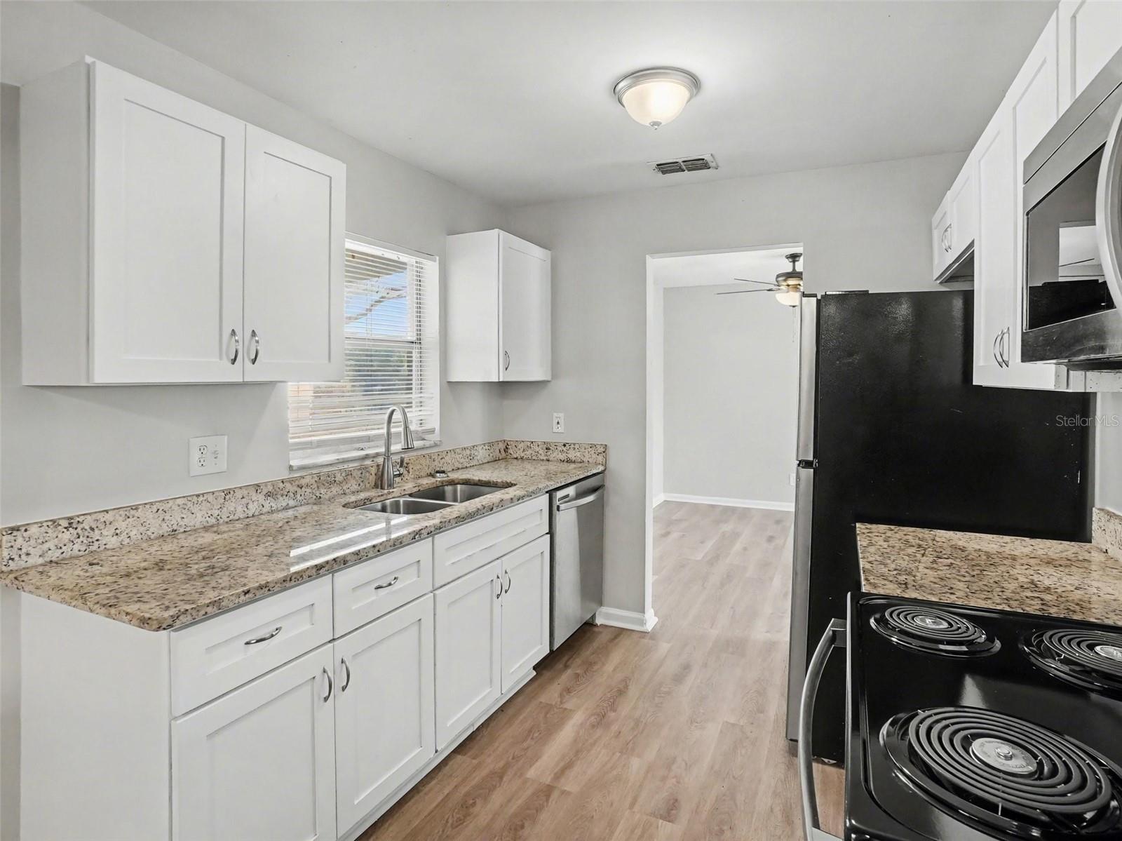 555 Thomas Jefferson Way Property Photo 13
