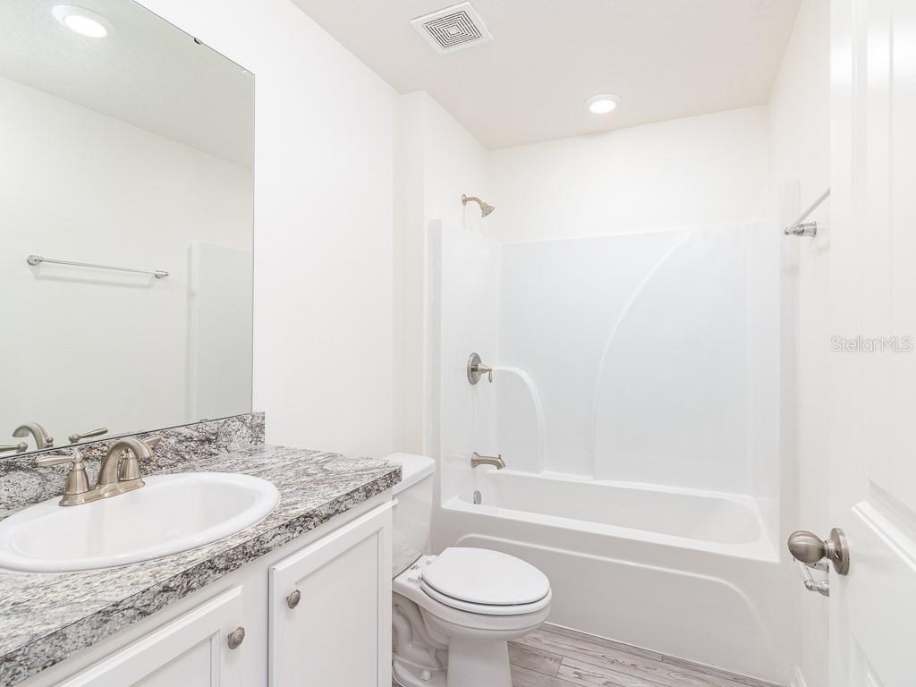 1359 Hagerick Ln Property Photo 12