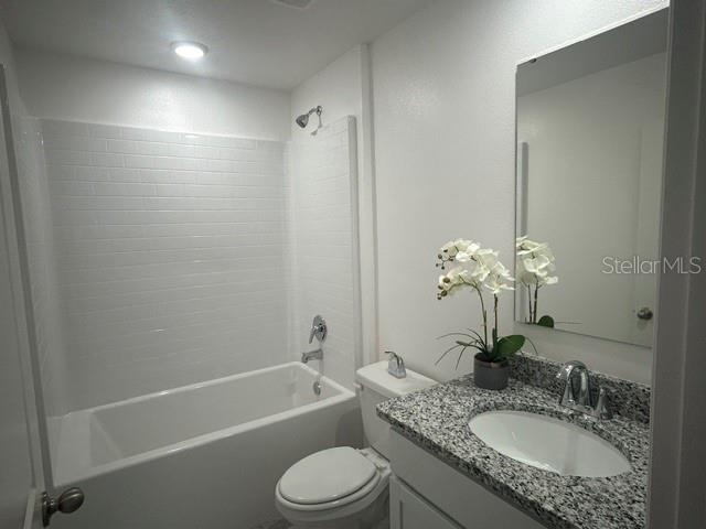 5237 Sw 165th Street Rd Property Photo 12