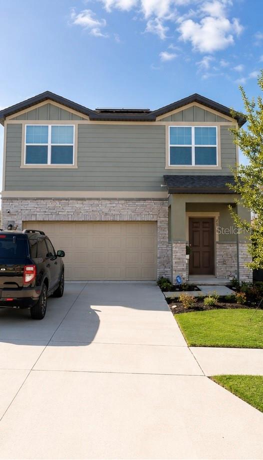 2015 HEMINGWAY CIR Property Photo 1