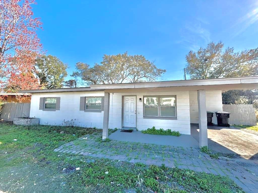 4314 Silver Star Rd Property Photo 2