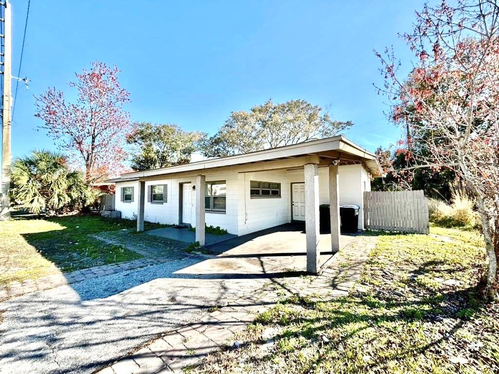 4314 Silver Star Rd Property Photo 3