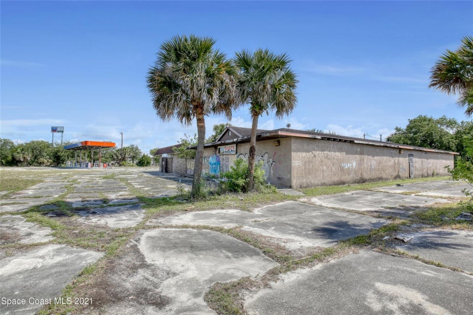 8251 Windover Way Property Photo 16