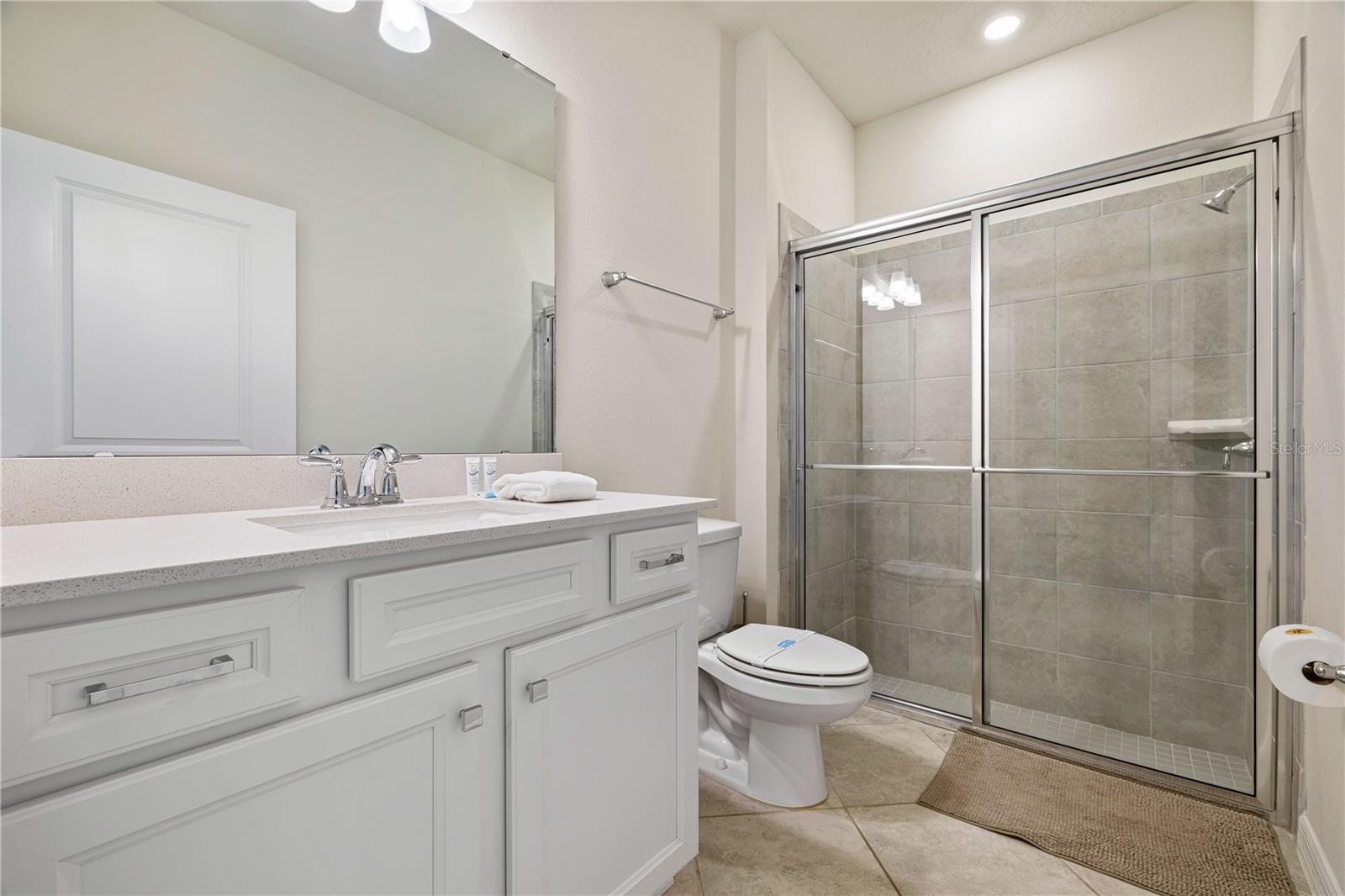 1277 Blue Island Dr Property Photo 8