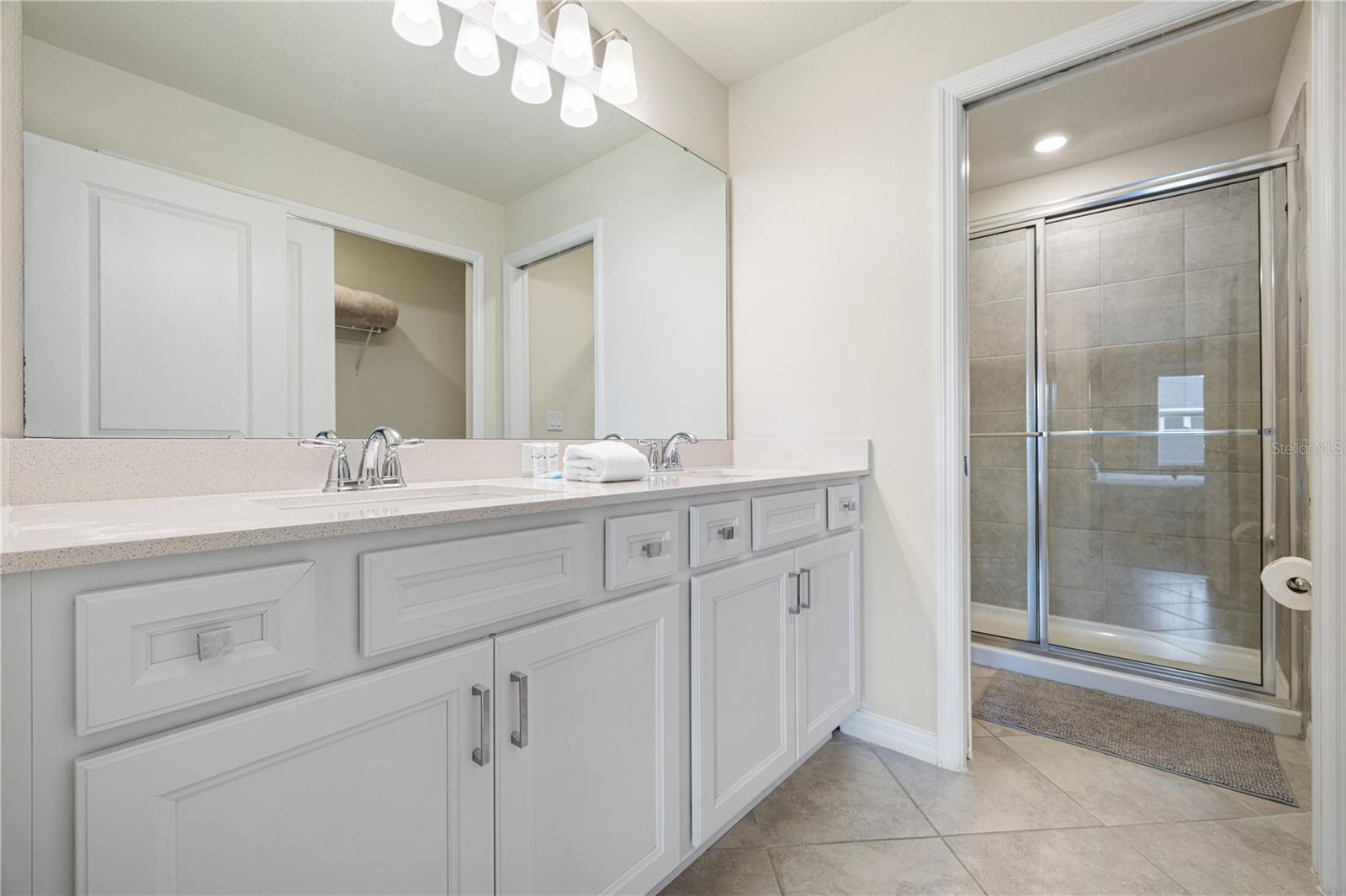 1277 Blue Island Dr Property Photo 41