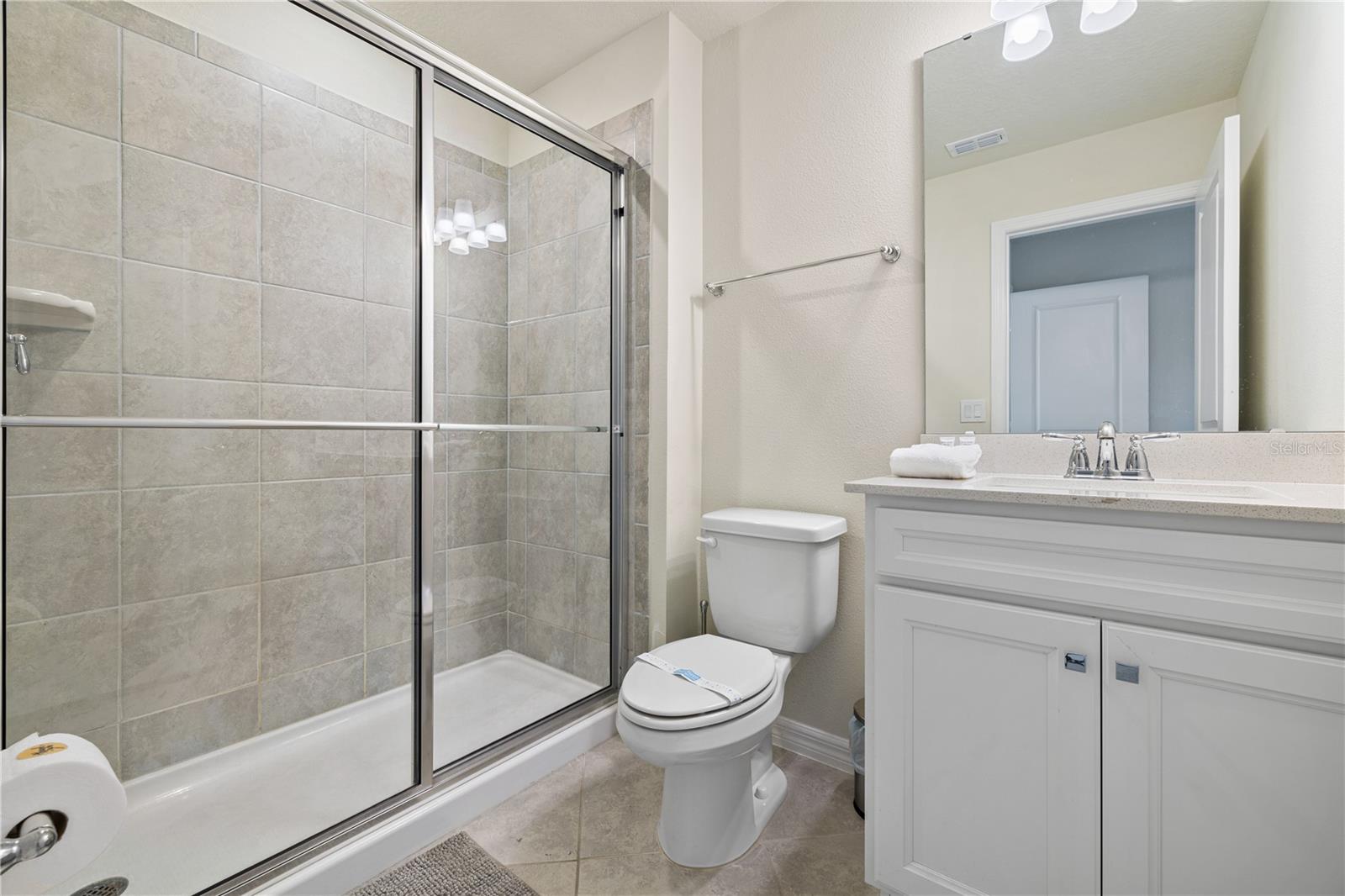 1277 Blue Island Dr Property Photo 44