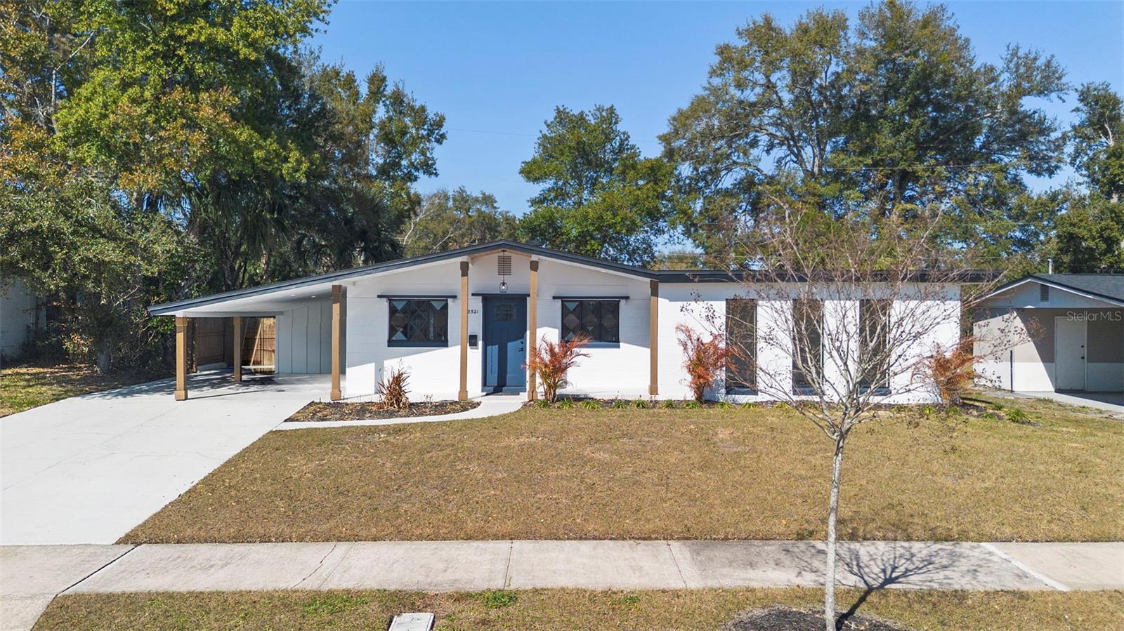 3321 MAHALIA PL