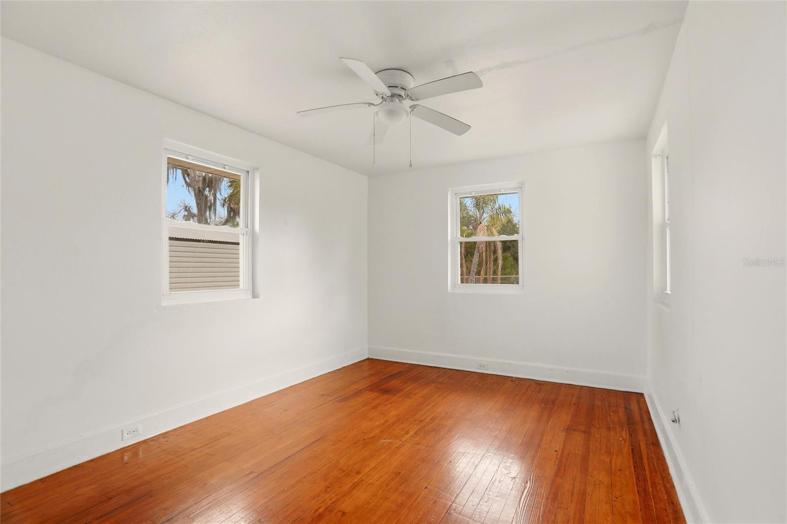 404 W Whidden St Property Photo 19
