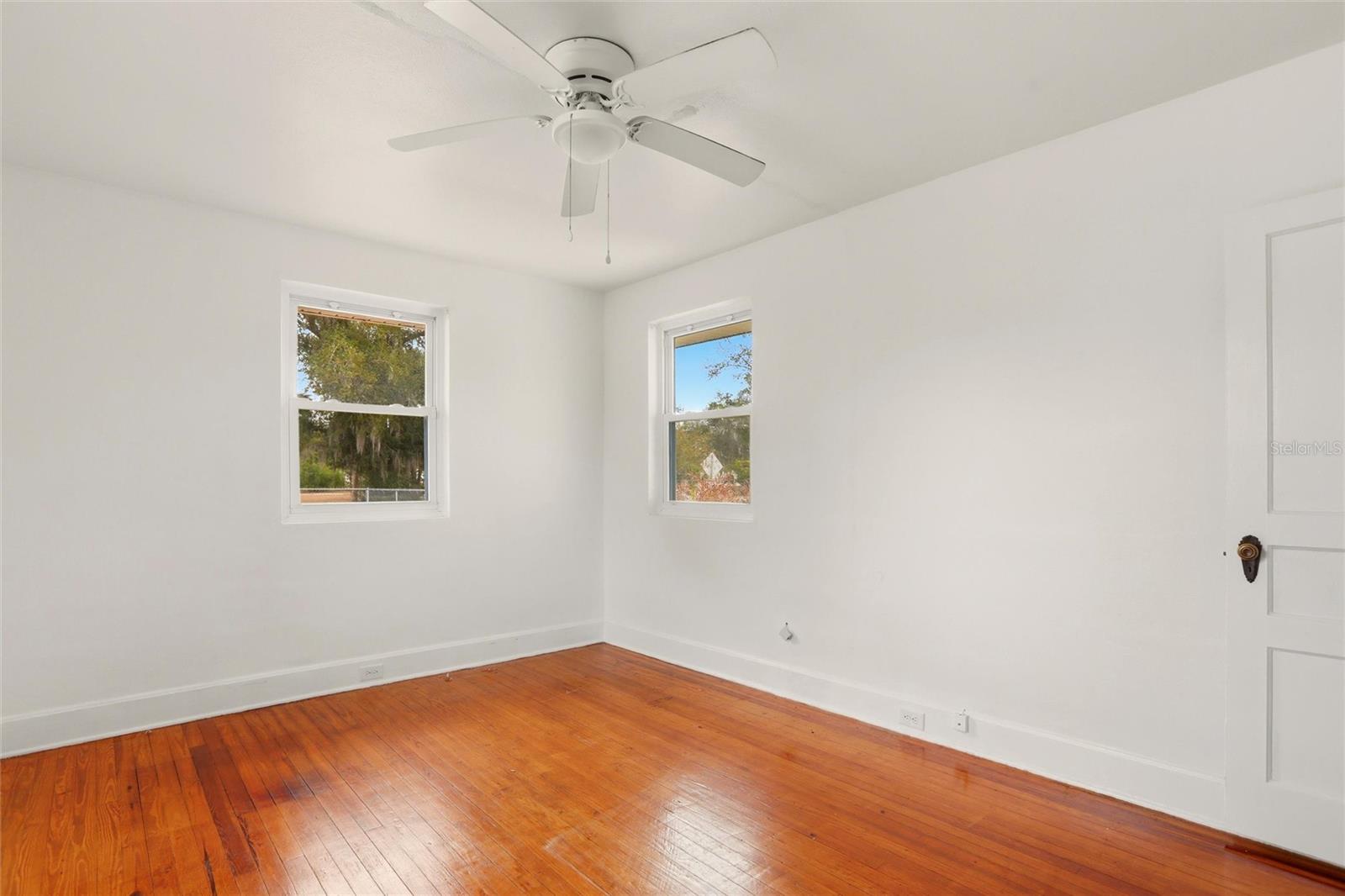 404 W Whidden St Property Photo 20