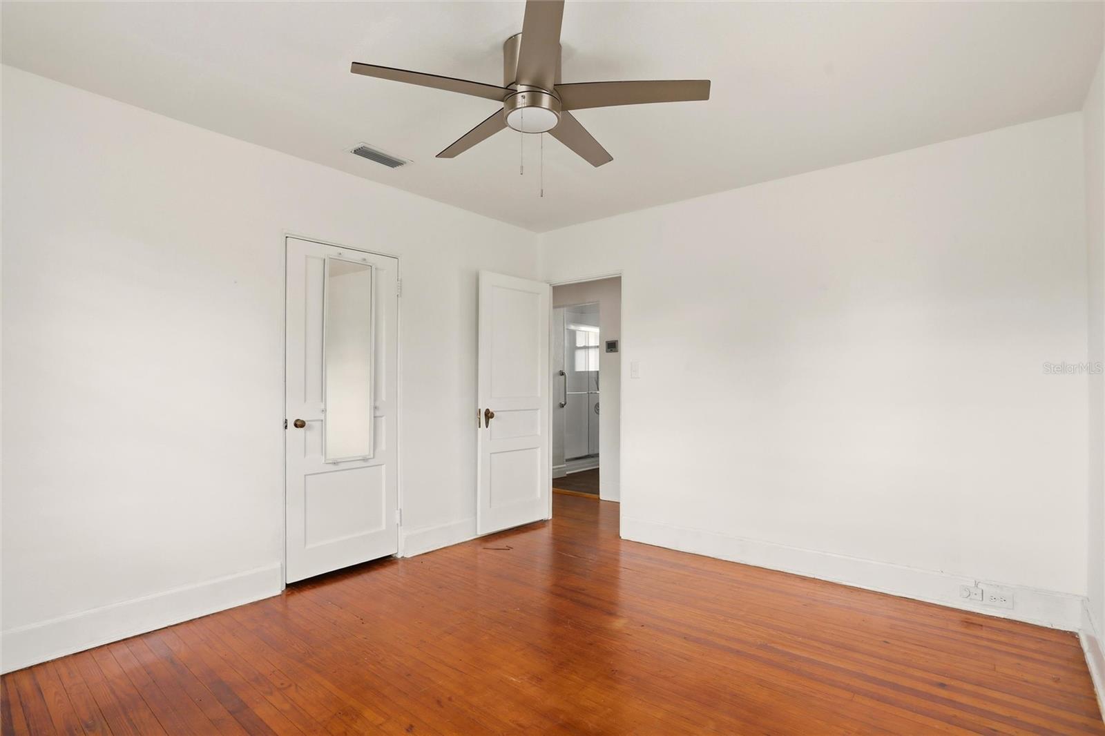 404 W Whidden St Property Photo 23