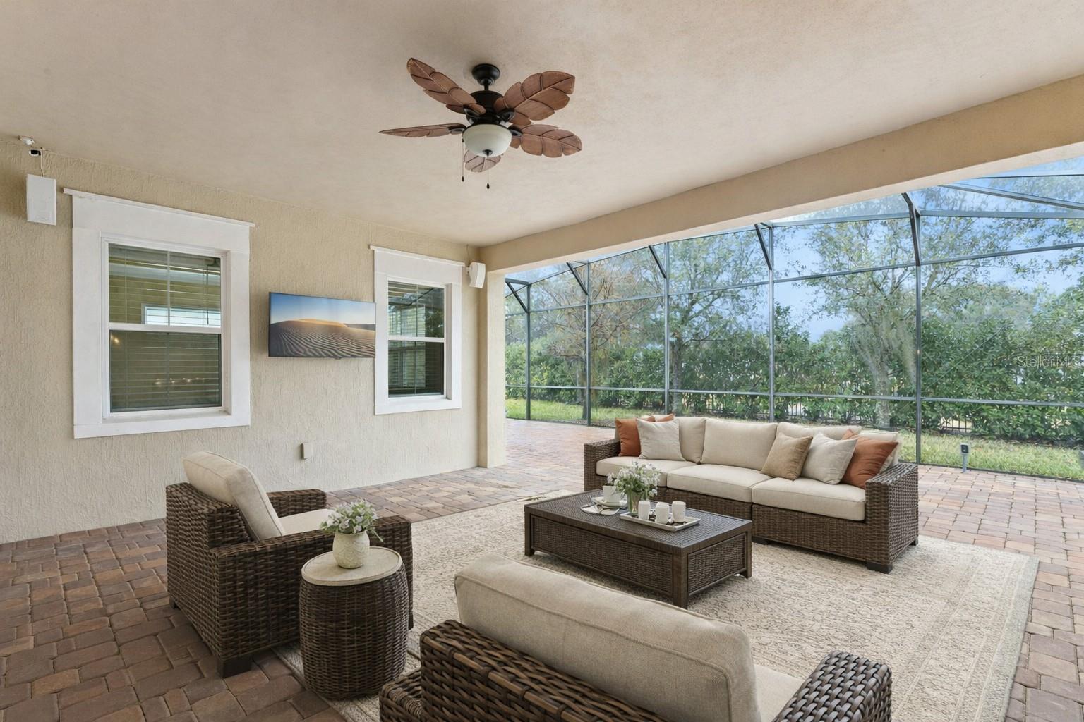 5043 Vantage Ct Property Photo 5