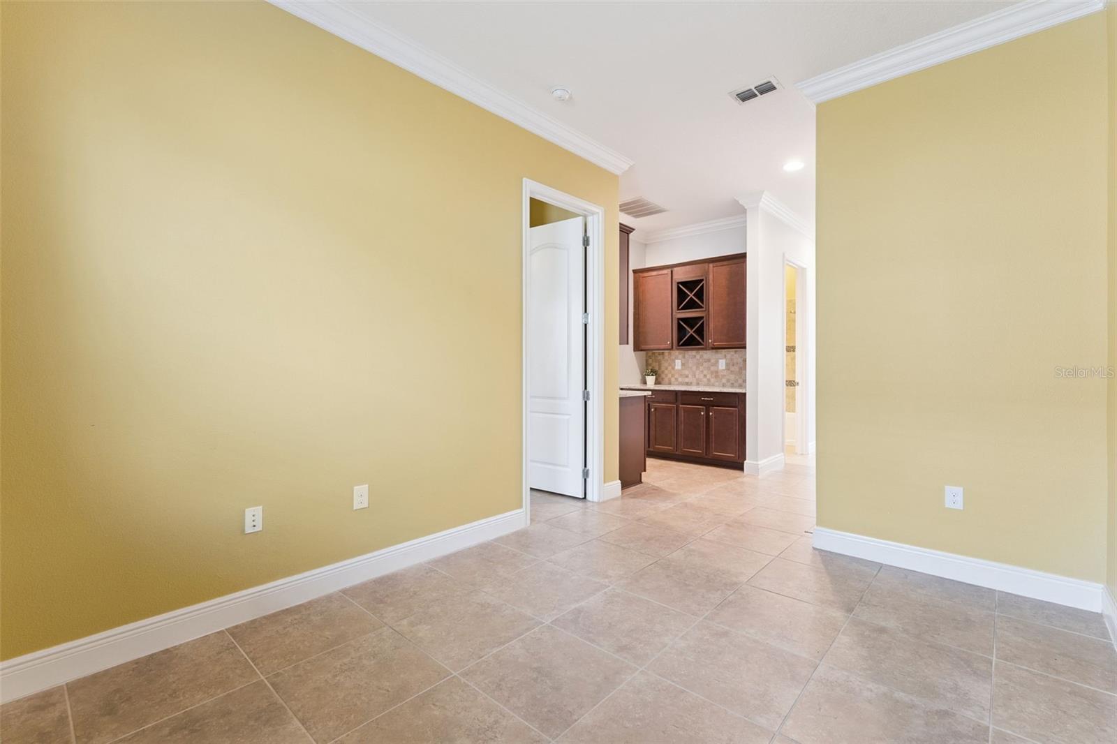 5043 Vantage Ct Property Photo 25