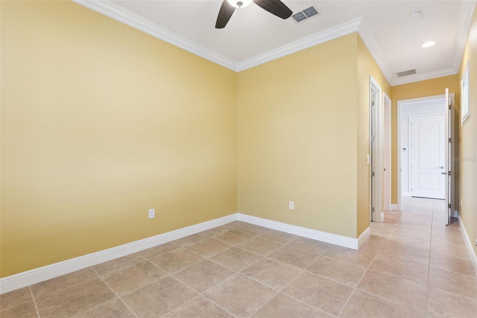 5043 Vantage Ct Property Photo 37