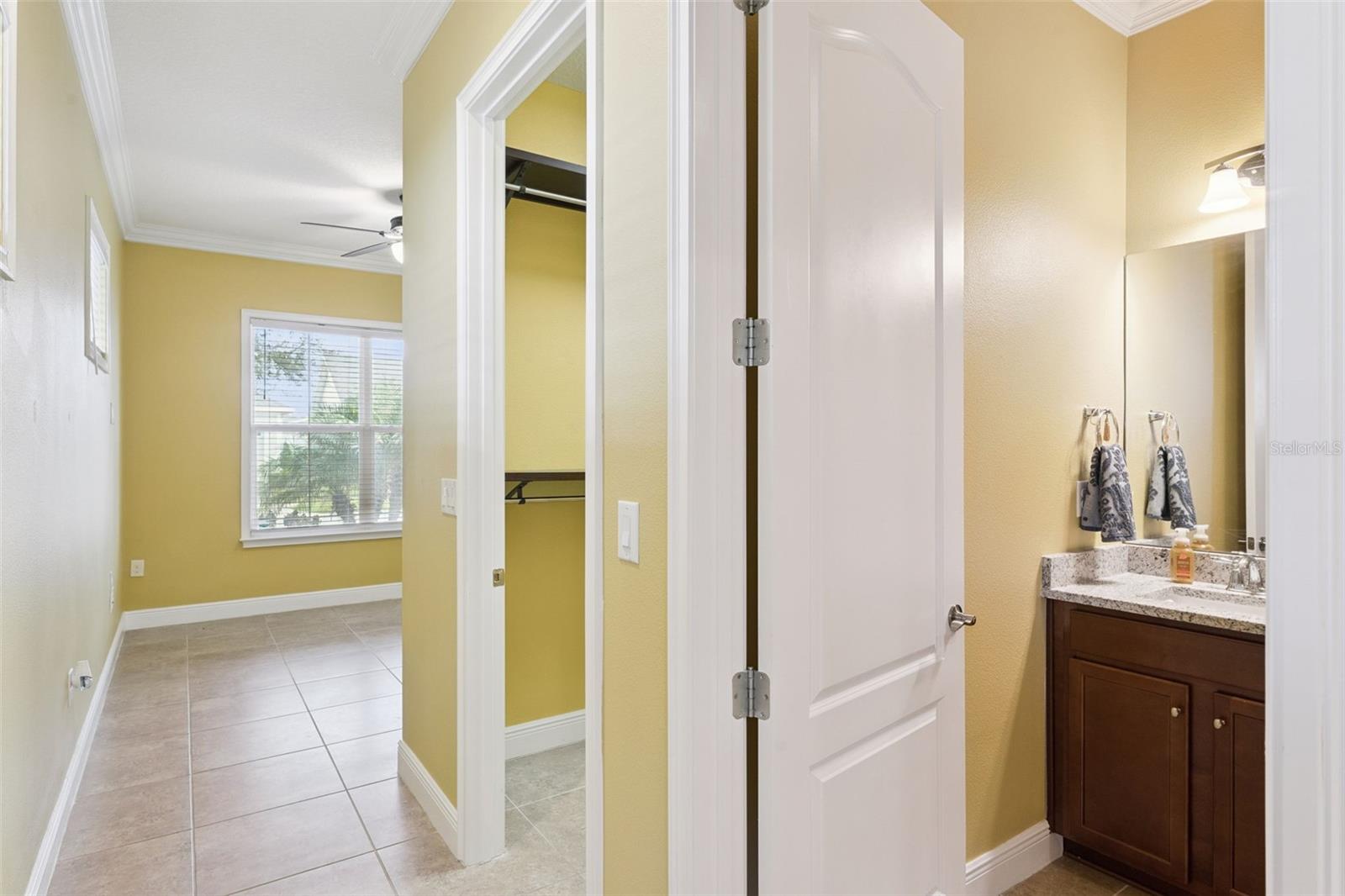 5043 Vantage Ct Property Photo 38