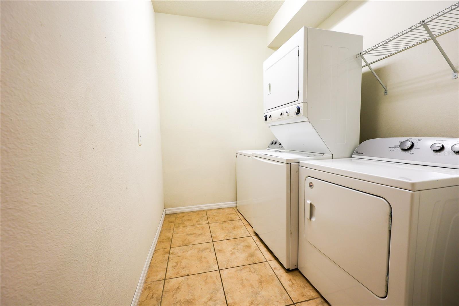 8811 Macapa Dr Property Photo 14