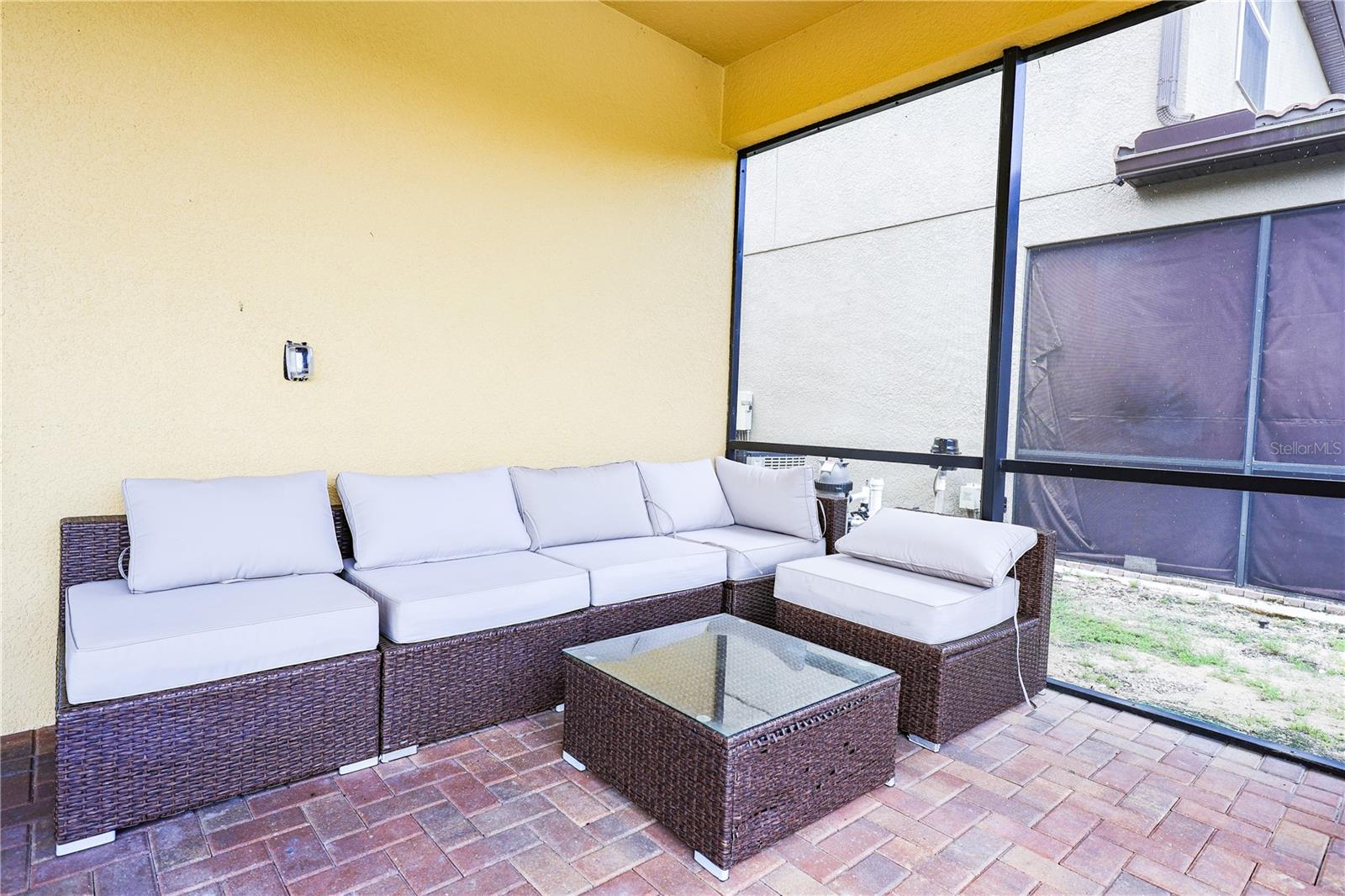 8811 Macapa Dr Property Photo 33
