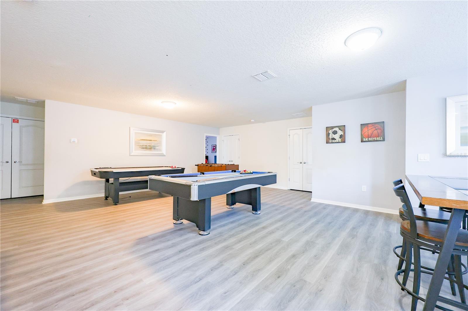 8811 Macapa Dr Property Photo 43