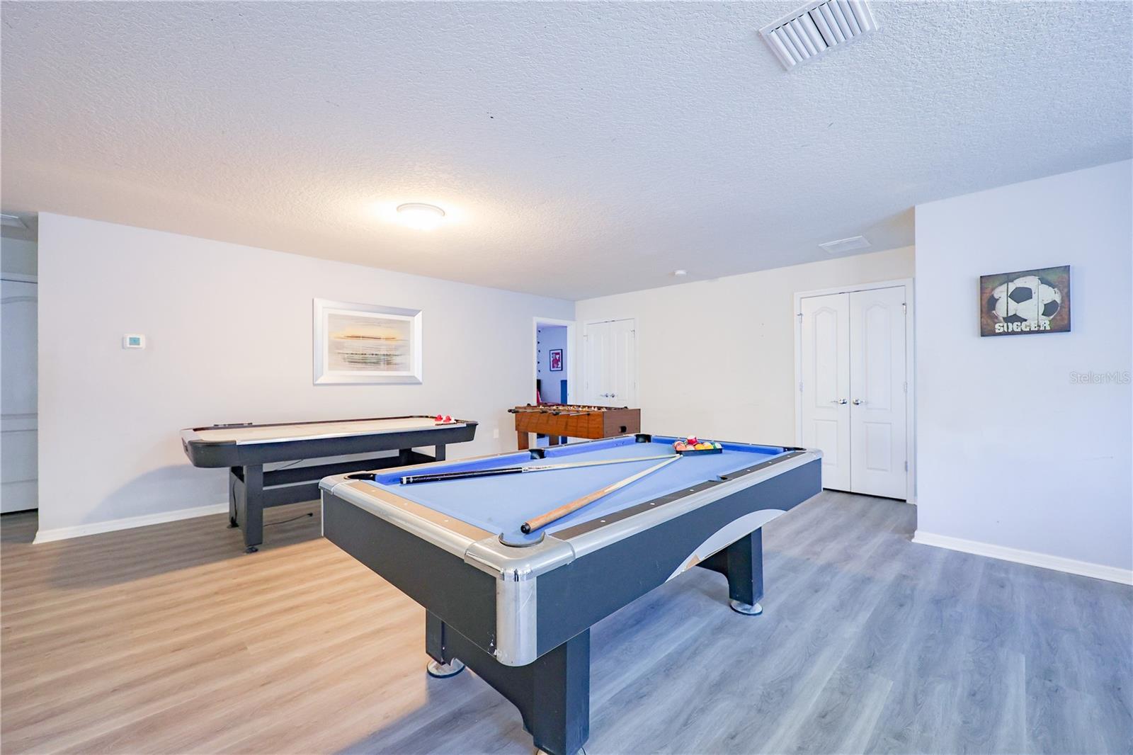 8811 Macapa Dr Property Photo 47