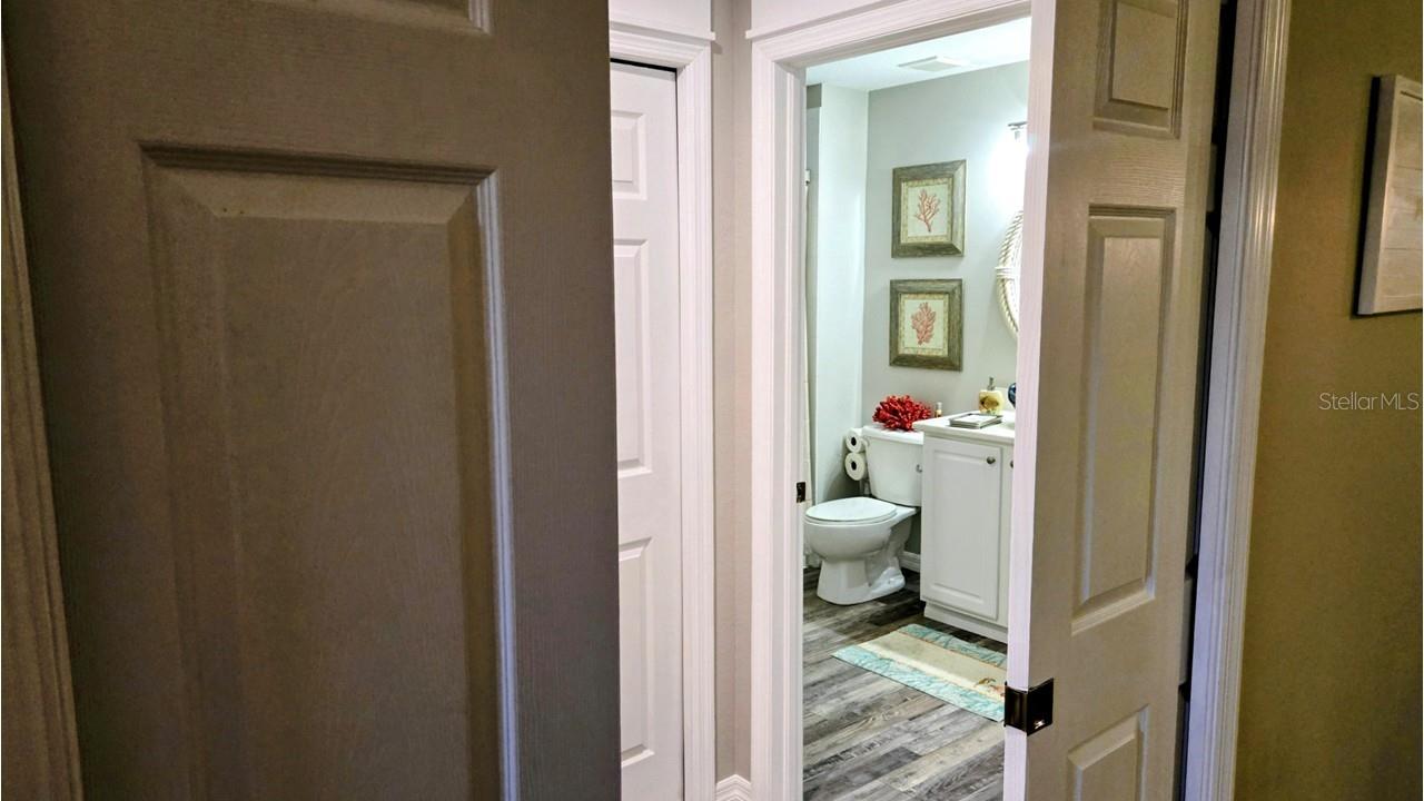 900 E Marion Ave #1201 Property Photo 25