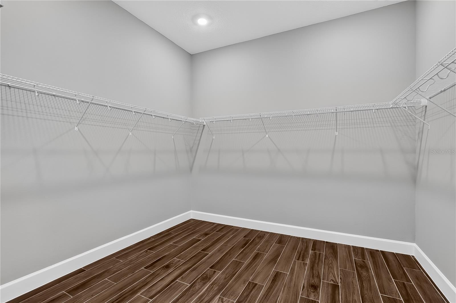 936 Arbor Green Trl Property Photo 18