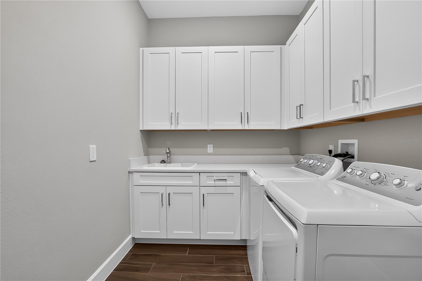 936 Arbor Green Trl Property Photo 34