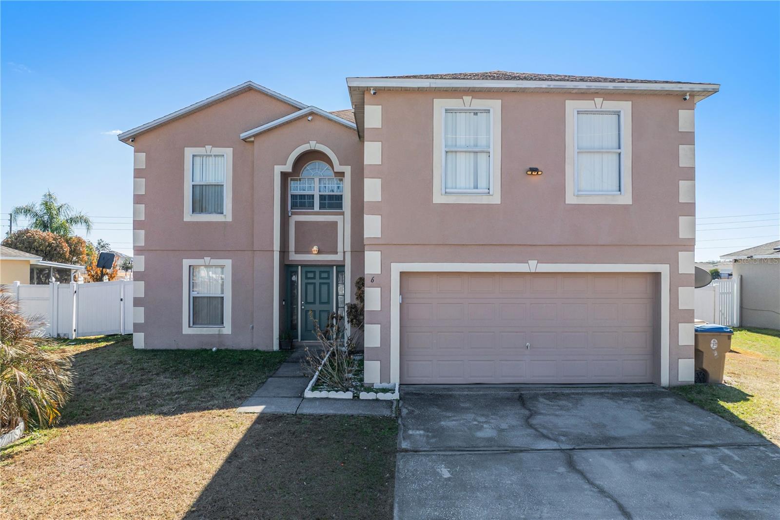 6 Alicante Ct Property Photo 1