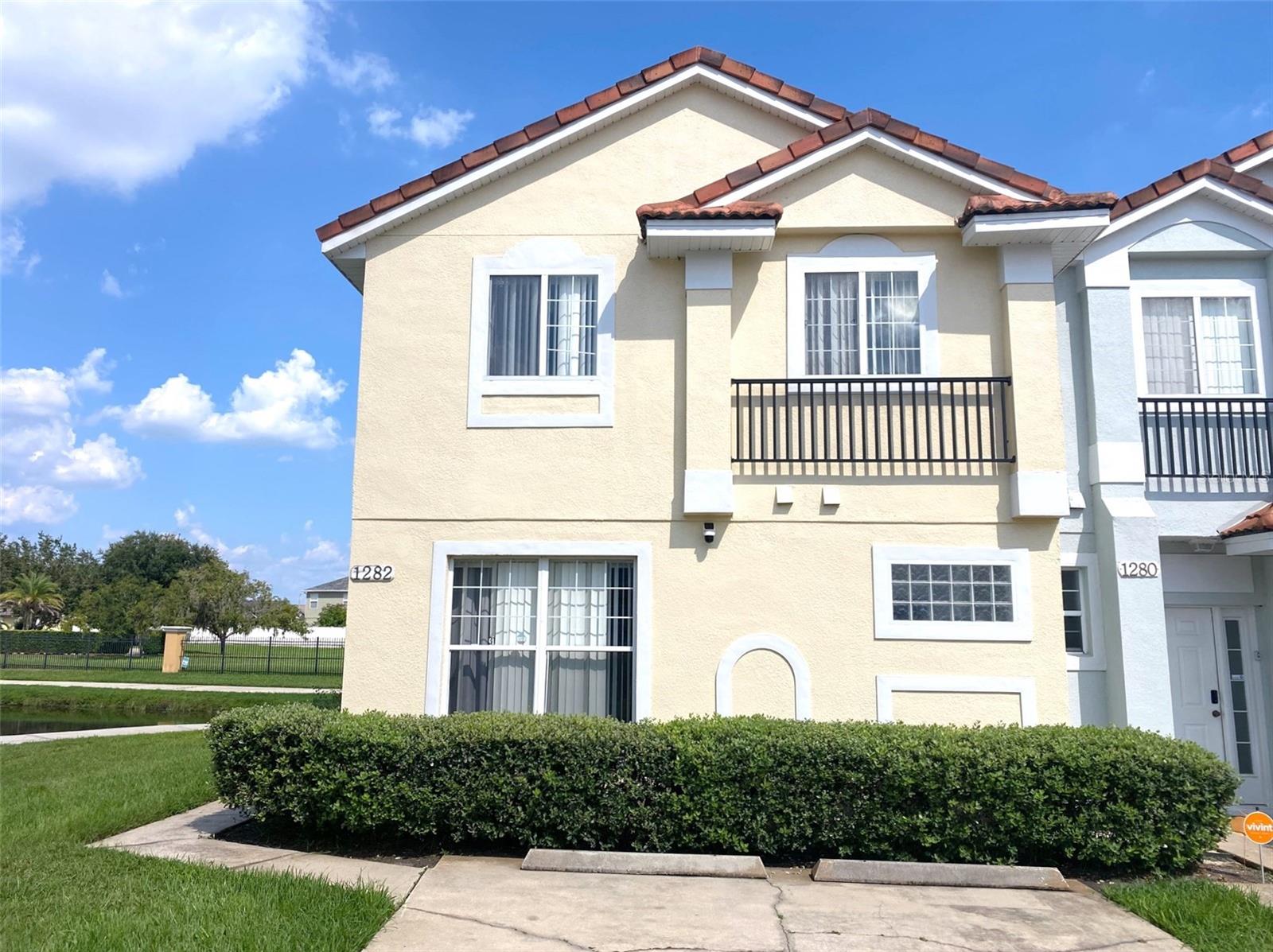 1282 S Beach Cir Property Photo 1
