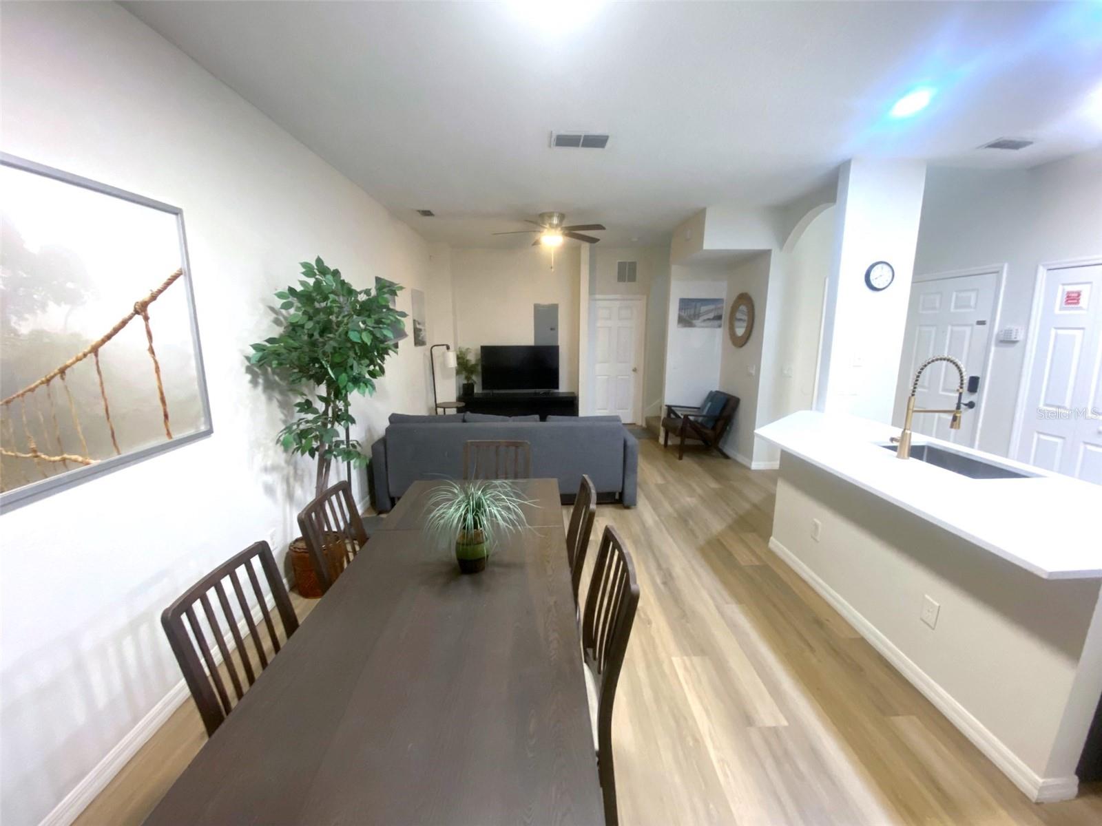 1282 S Beach Cir Property Photo 14