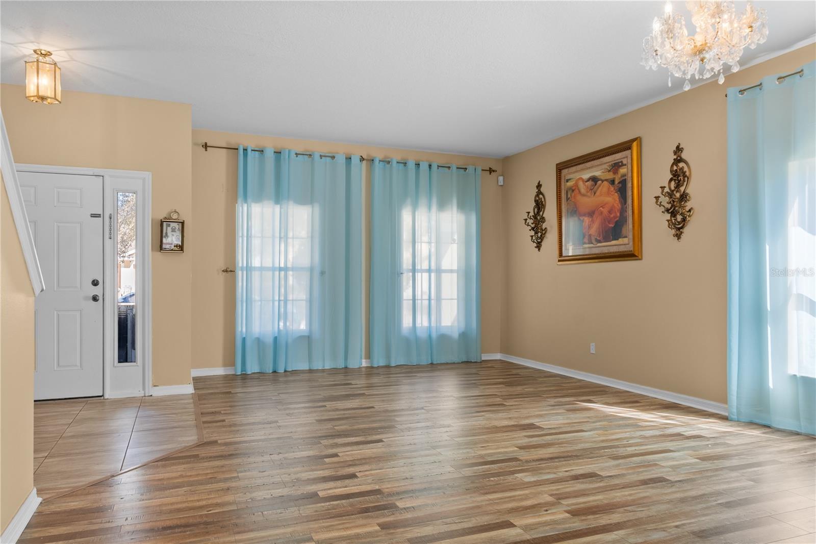 3663 Daydream Pl Property Photo 2
