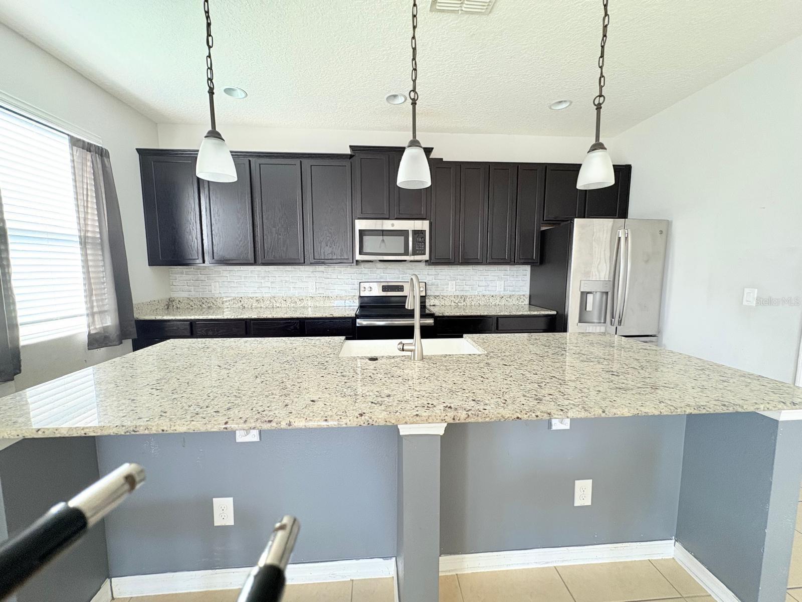 4813 Marcos Cir Property Photo 8