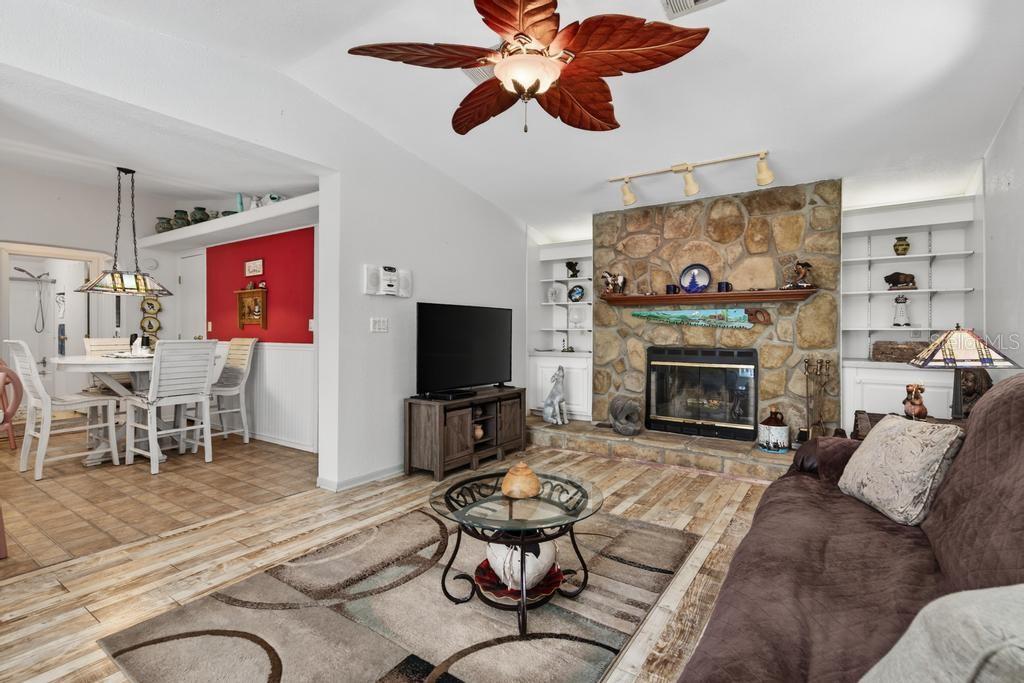 8321 Hardwood Landing Rd Property Photo 18