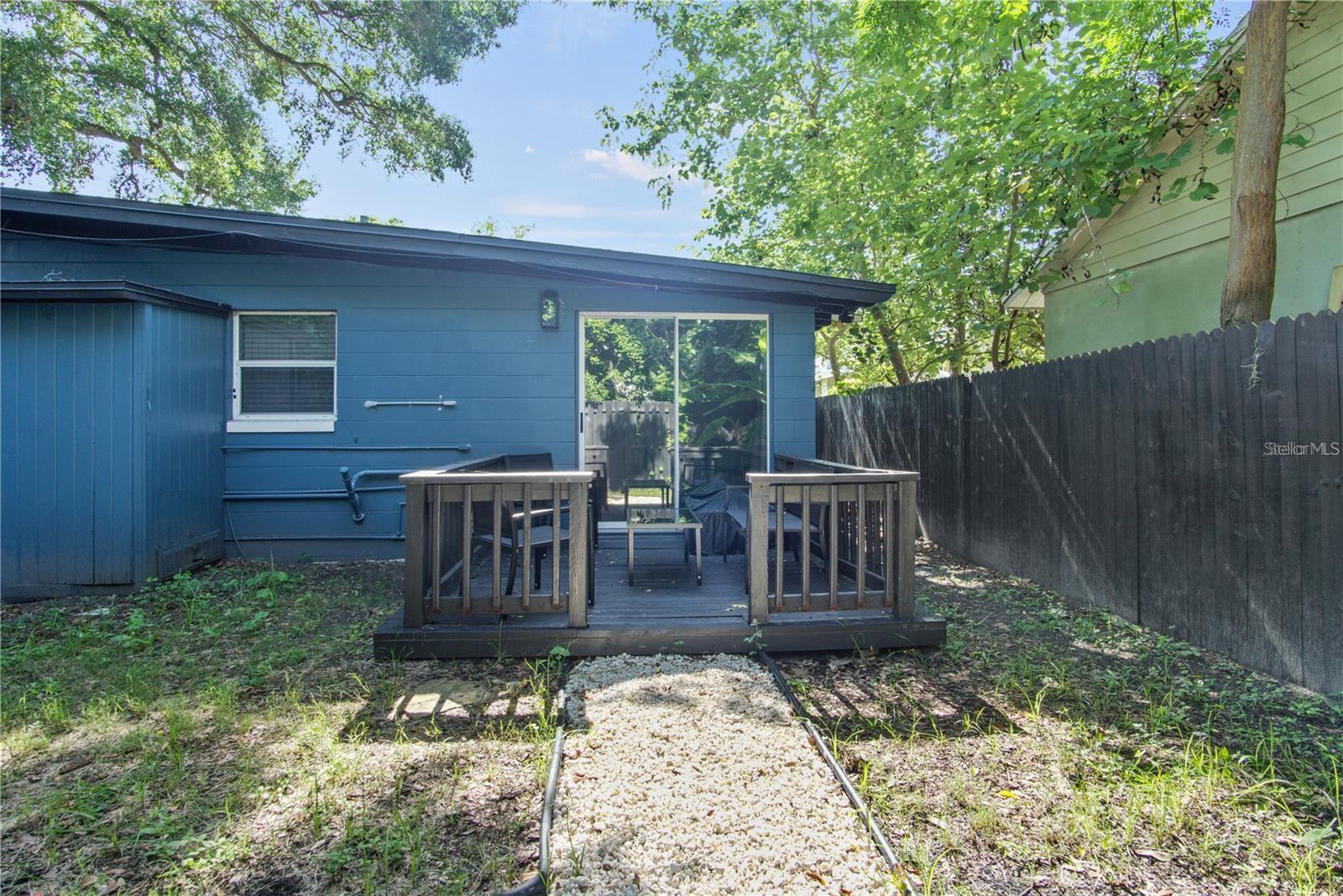 1612 & 1614 Ferris Ave Property Photo 43