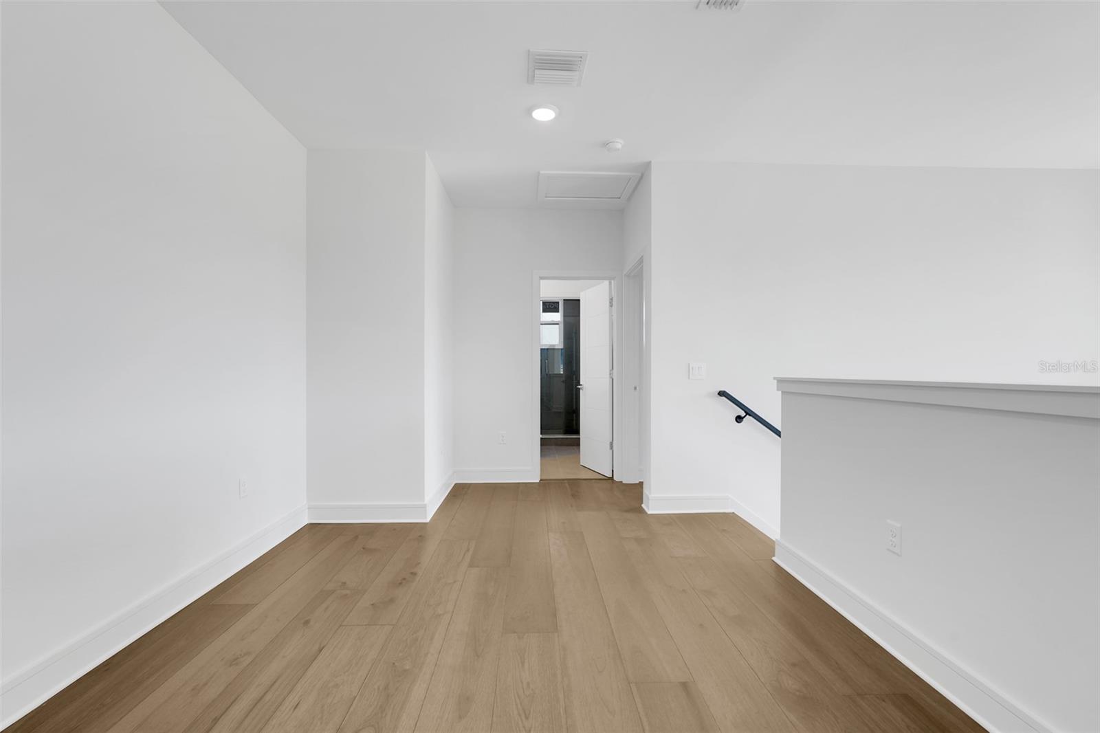 3056 Kensington Ave Property Photo 26