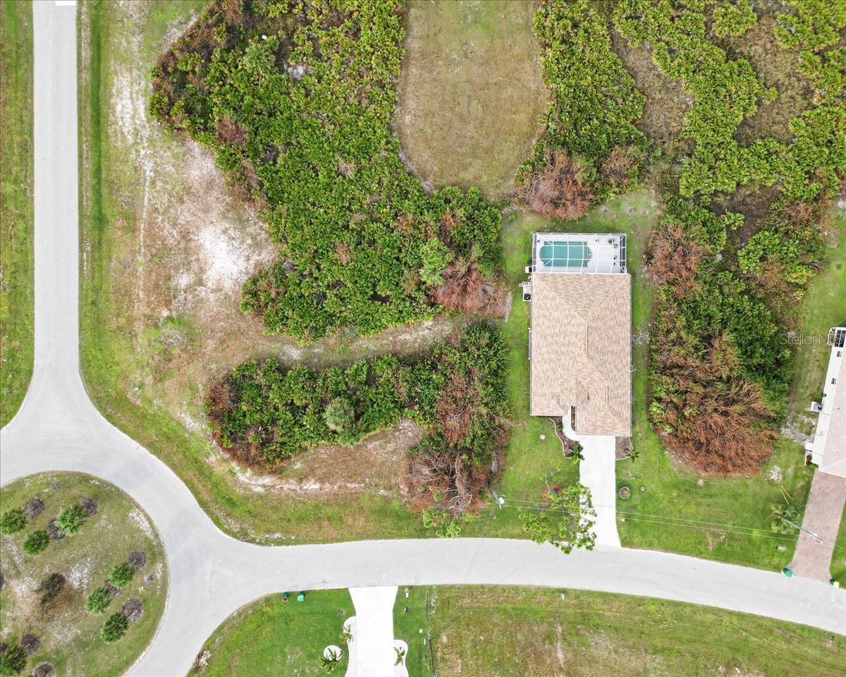 442 Albatross Rd Property Photo 6