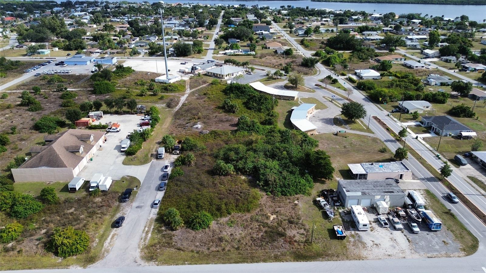 3104 Cardiff St Property Photo 2