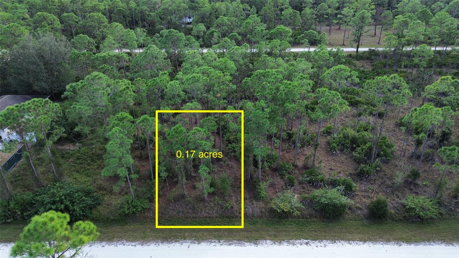 28059 CRESTWOOD DR Property Photo 1